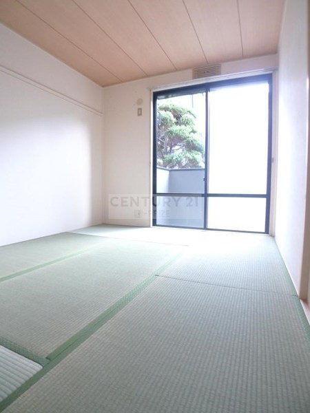 サンビレッジ芳崎　B棟