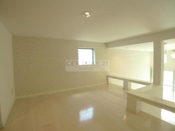 ＣａｓｔｌｅＥａｓｔ　Ｌ’ｓ