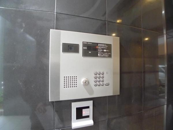 セレニテ福島カルム