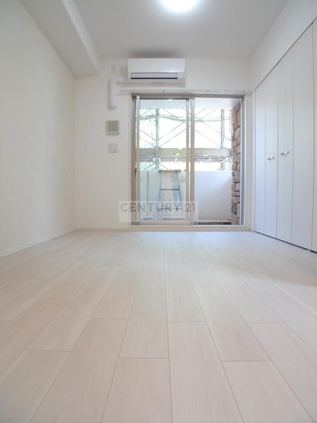 スプランディッド放出