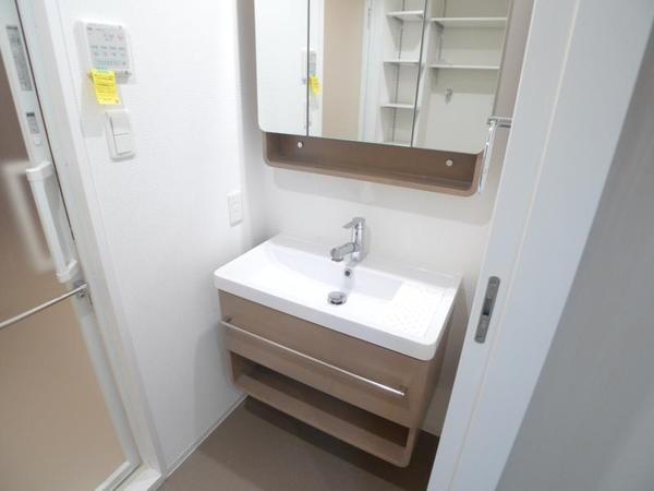 セレニテフラン野田阪神駅前