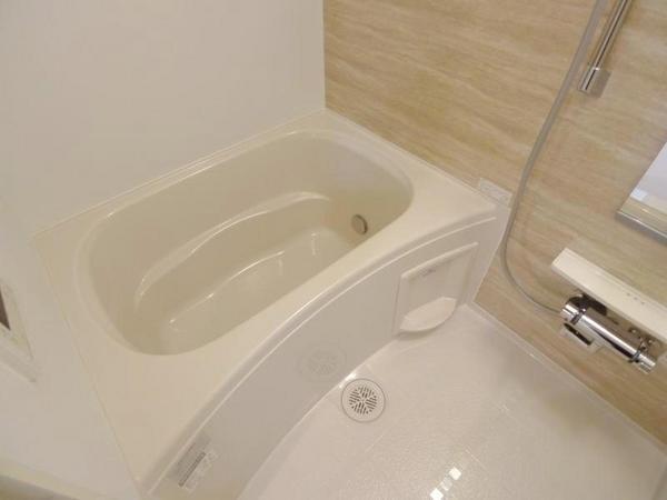 ウイングコート吉野