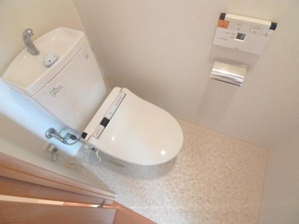 ローレルタワーサンクタス梅田