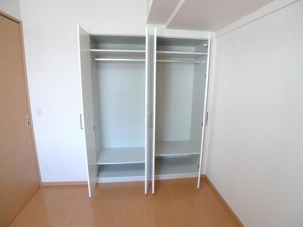 ローレルタワーサンクタス梅田