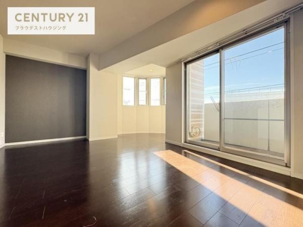 ＥＬーＳｉａＵｍｅｋｉｔａ