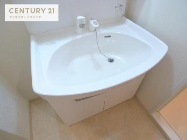 ＴＯＭＯＤＯＡＬ北梅田