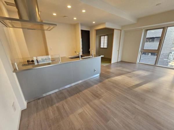 ローレルタワー梅田ウエスト