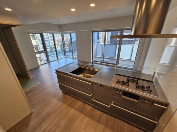 ローレルタワー梅田ウエスト