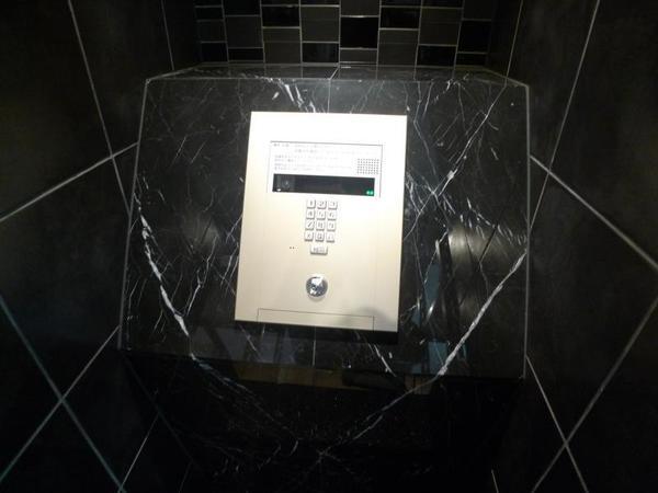 プレサンス福島ミッドエル