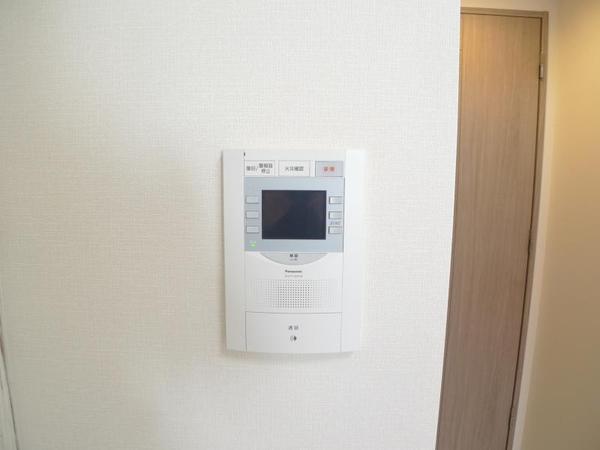 プレサンス福島ミッドエル