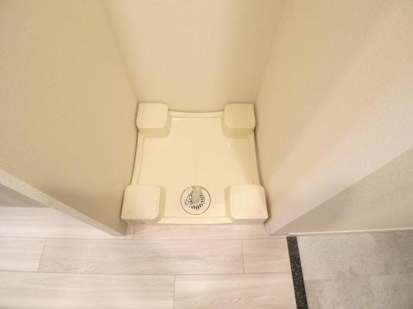 プレサンス福島ミッドエル