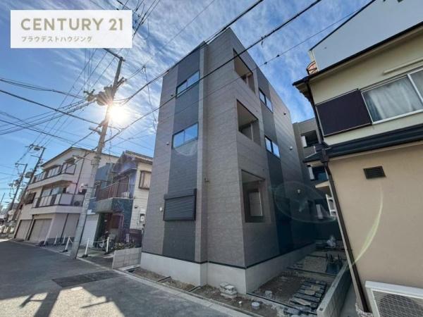 大阪市城東区成育４丁目のアパート