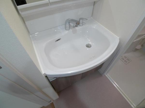 アドバンス西梅田フォルン