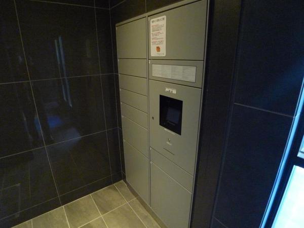 アドバンス西梅田フォルン