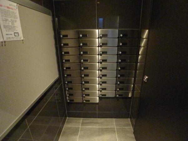 アドバンス西梅田フォルン