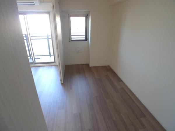 アドバンス西梅田フォルン