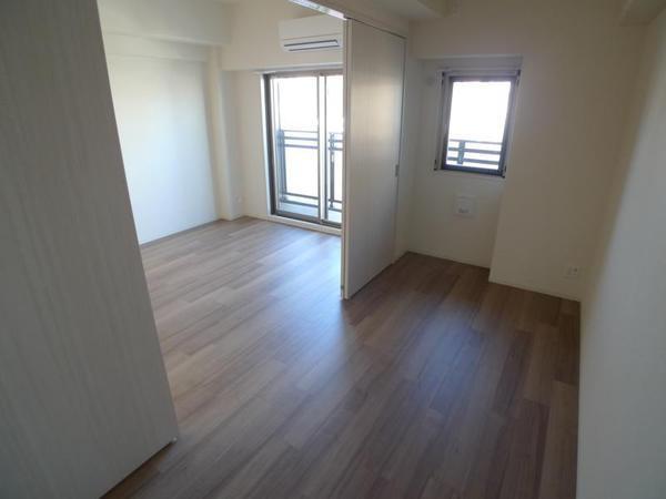 アドバンス西梅田フォルン