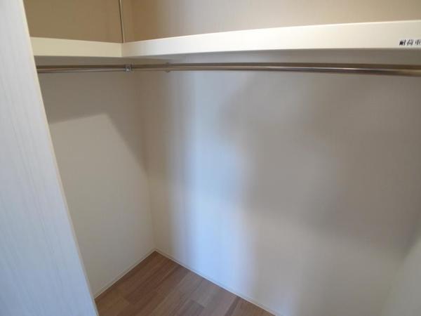 アドバンス西梅田フォルン