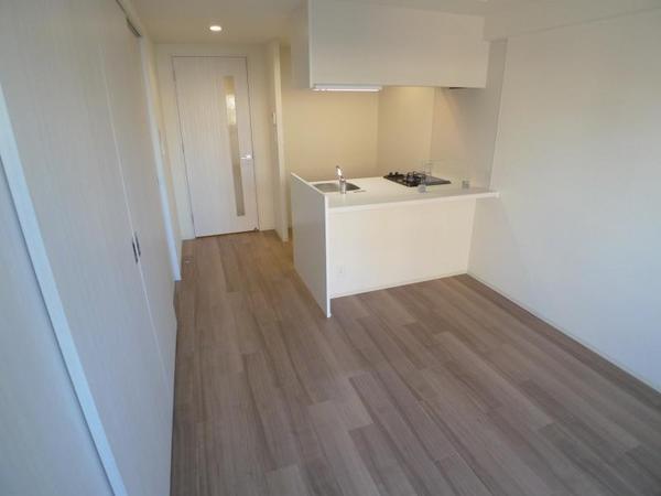 アドバンス西梅田フォルン