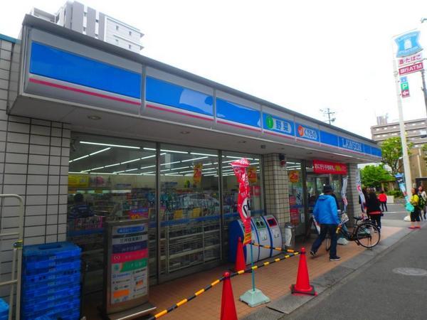 フォレストグレイス高井田Ⅰ(ローソン川俣店)
