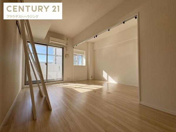 ＥＳ－Ｇｒａｎｄｅ大阪Ｃｉｔｙ　Ａｖｅｎｕｅ