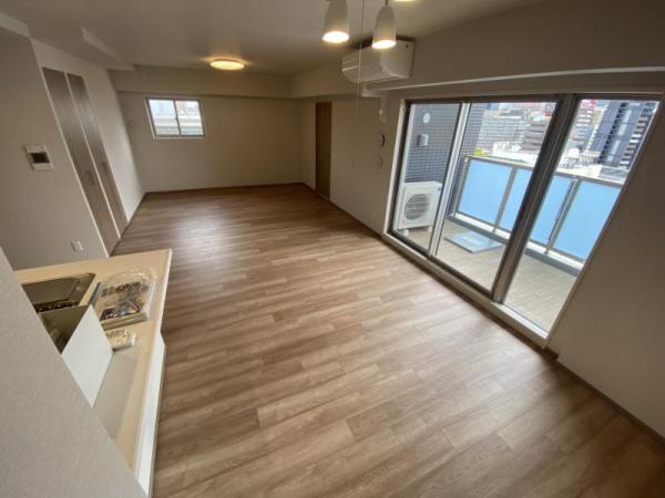 プレサンスロジェ新梅田