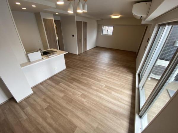 プレサンスロジェ新梅田