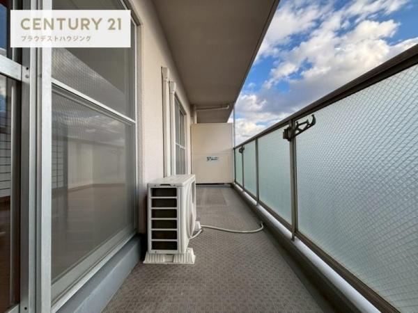 ファミーユ西九条