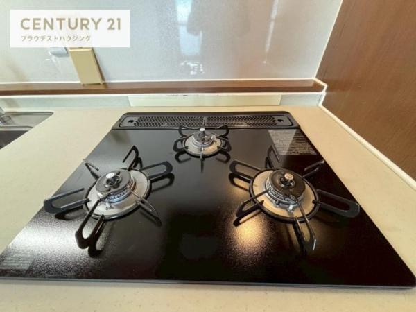 ファミーユ西九条