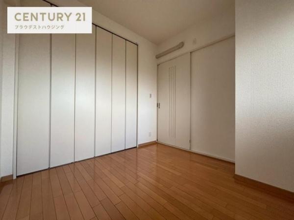 ファミーユ西九条