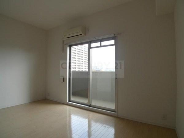 クレアート大阪ＥＡＳＴ　Ｇ４