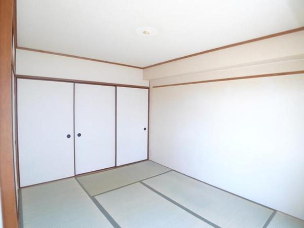 岡本ハイツ