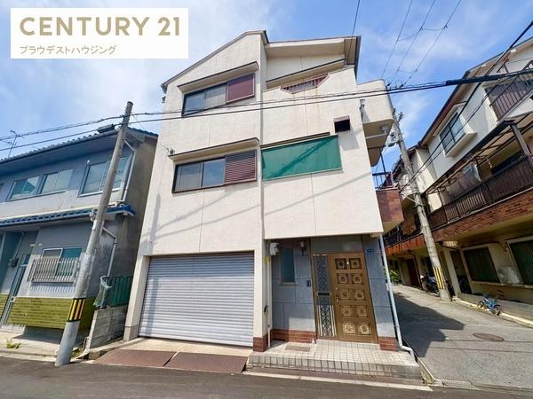 旭区赤川4丁目ビルトインガレージ南東角地戸建て