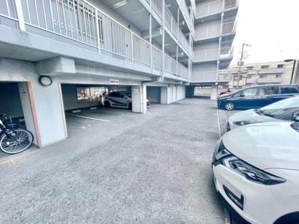 鶴見グリーンコート