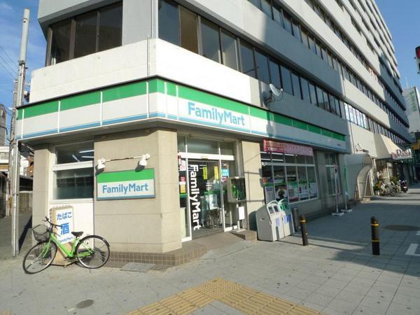 エスリード福島グレイス(ファミリーマート鷺洲五丁目店)