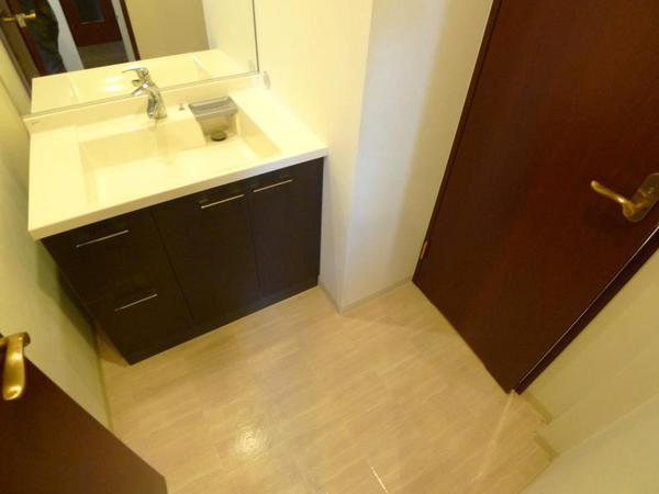 ＳＫ　ＦＵＫＵＳＨＩＭＡ　ＧＡＲＤＥＮ　ＳＵＩＴＥ