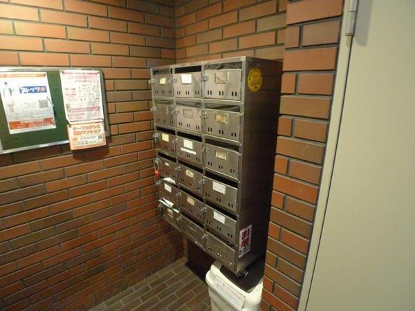 Ｅ.Ａブルッケンハウス
