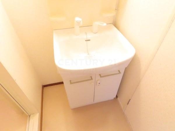 シャンボール鶴見