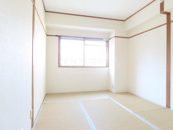 シャンボール鶴見
