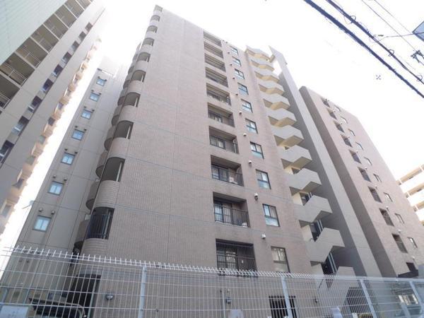 ファミーユ西梅田