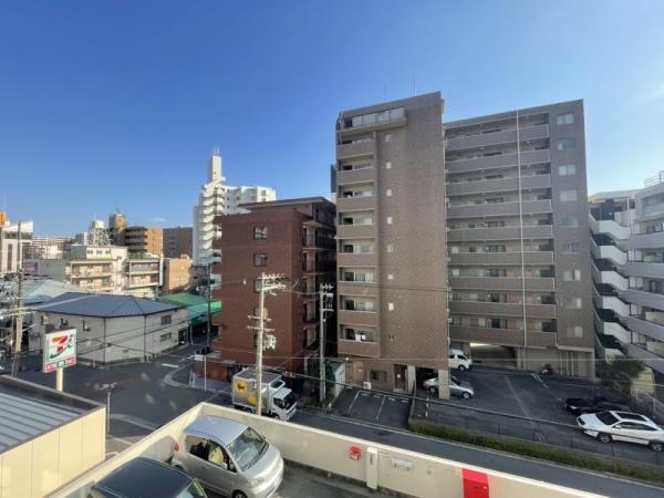 グランピア中央
