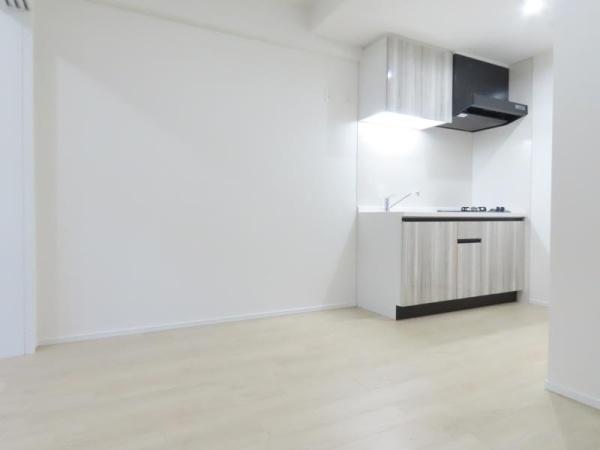 ＳＫ　ＲＥＳＩＤＥＮＣＥＳ放出