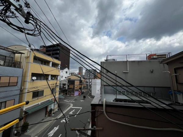 ＫＡＵＮＩＳＬＵＳＳＯ（カウニスルッソ）