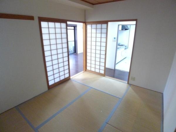 ロイヤル山崎