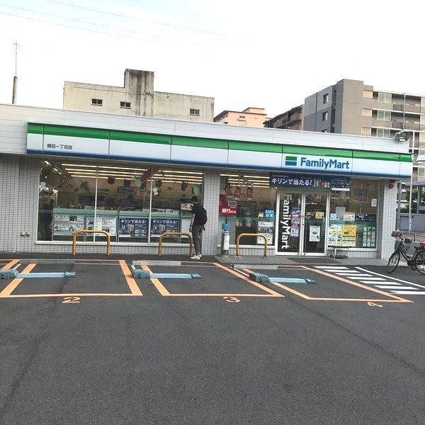 ノーブル関目(ファミリーマート関目一丁目店)