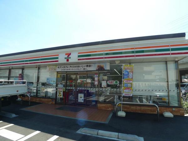パークサイド高井田(セブンイレブン東大阪川俣1丁目店)