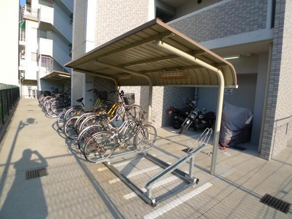 エスリード野田阪神駅前