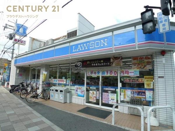 大阪市城東区放出西３丁目のマンション(ローソン放出東三丁目店)