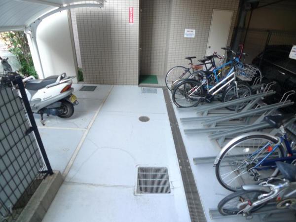 ＴＯＭＯＤＯＡＬ北梅田