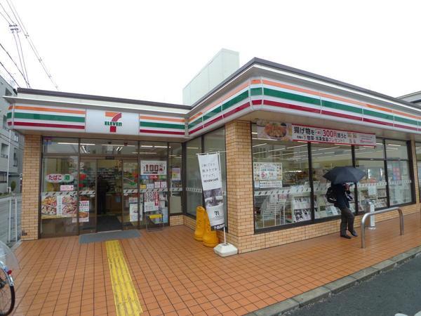 公園前ウエストハイツ(セブンイレブン大阪今津南1丁目店)
